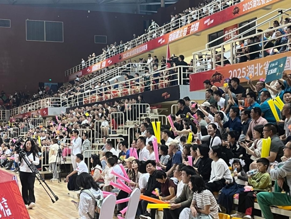 下半场他们, 潜江一开场, 分的选手